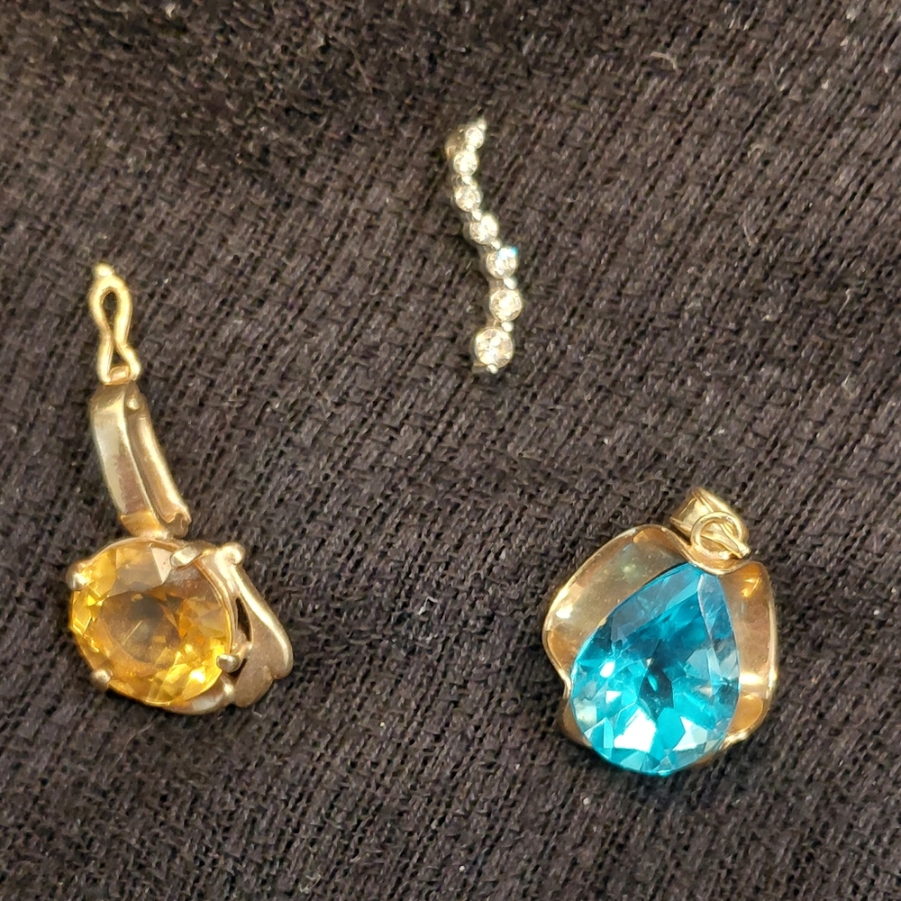 Diamond Pendant, Gem Stones: Blue Topaz Pendant, Citron Pendant